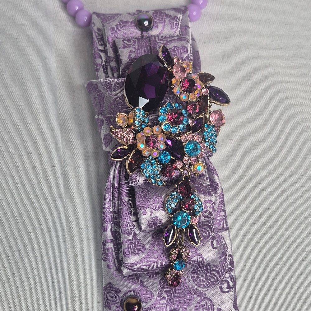 Handcrafted Luxury Fashion Necktie Necklace ๐ฟ (PURPLE - LICIOUS) - Picture 8 of 14